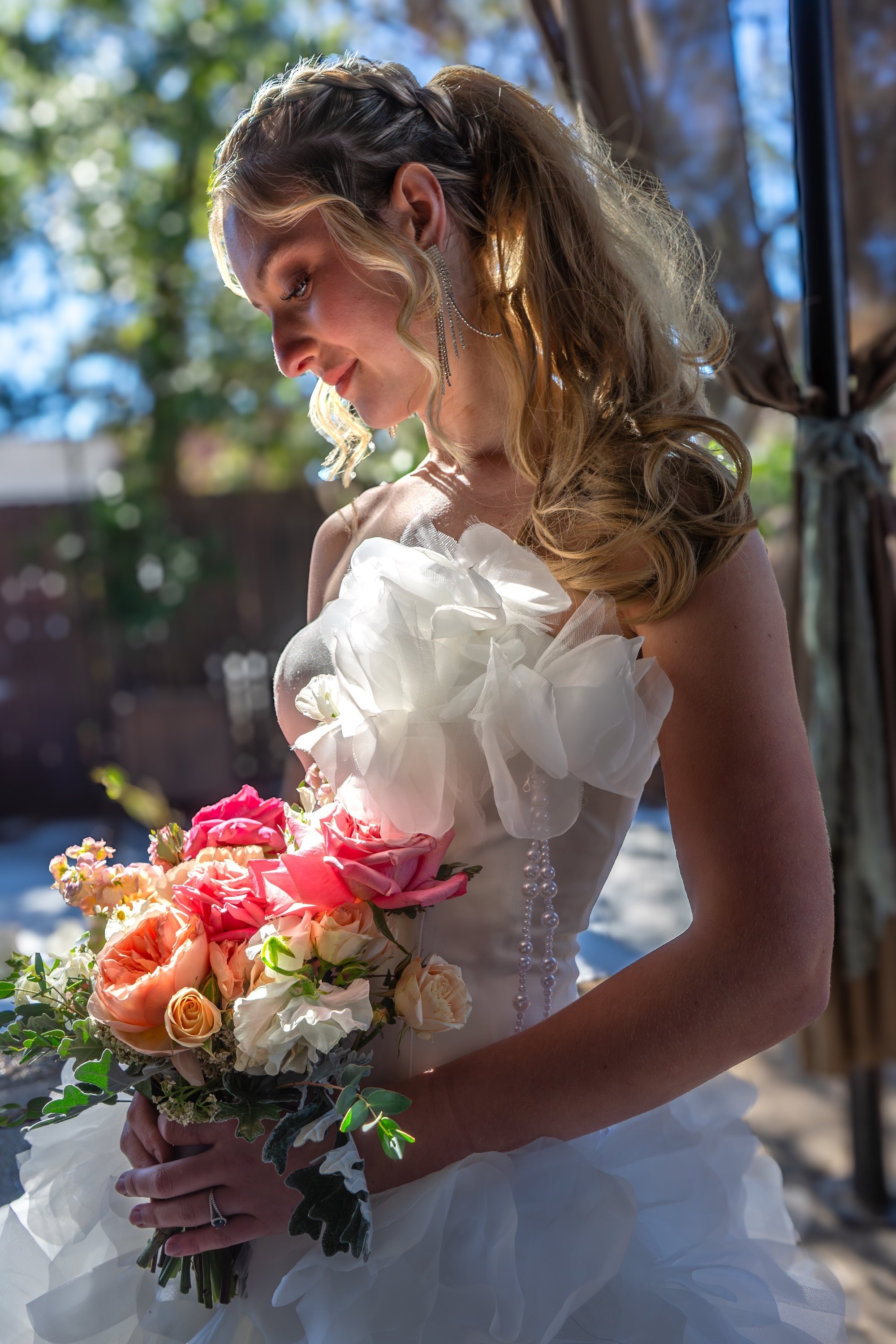 carousel-hero-element image-0