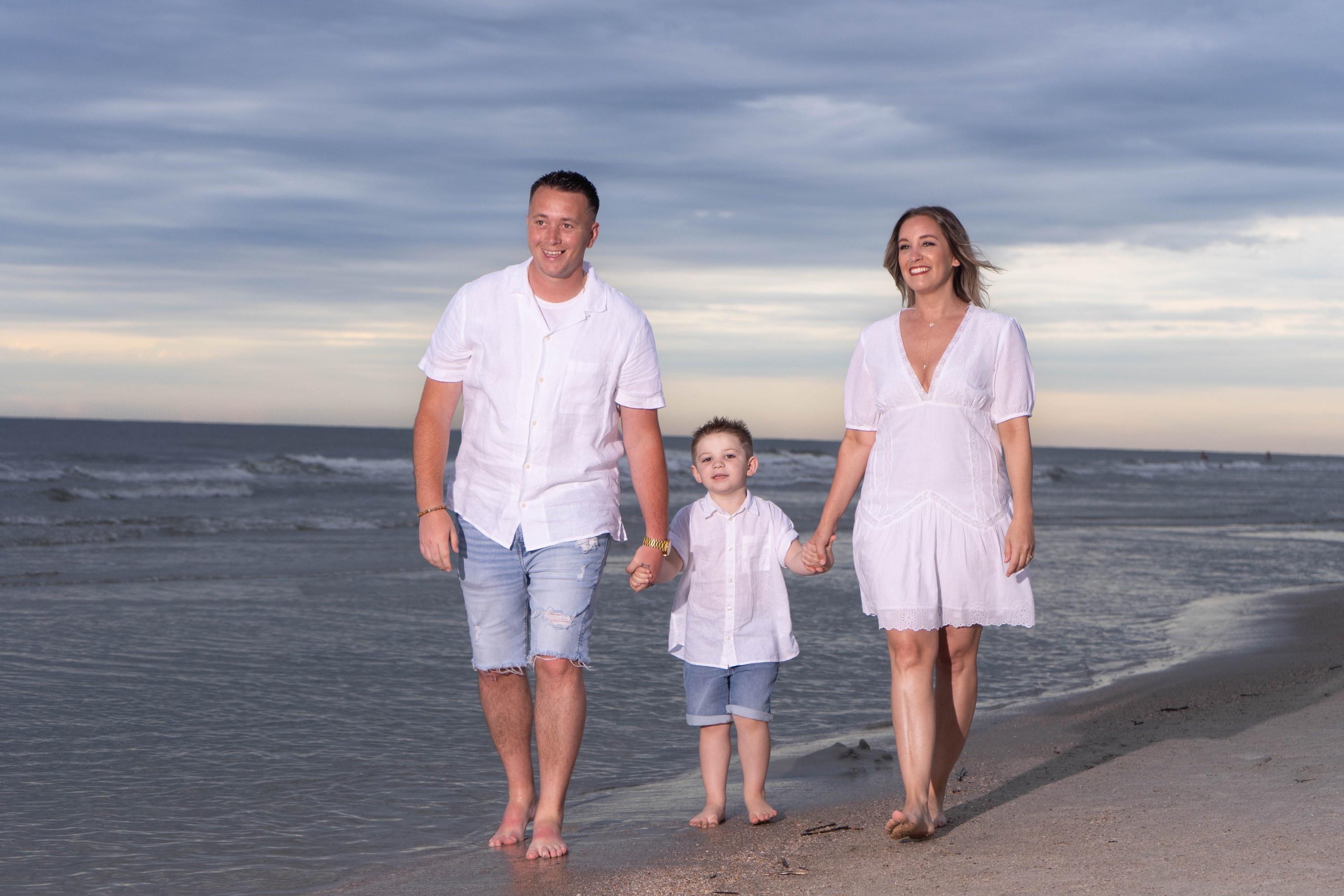 carousel-hero-element image-1